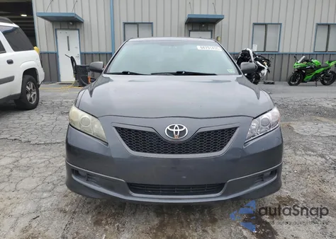 2007 Toyota Camry Le z USA, uszkodzony, nr VIN 4T1BK46K67U530023